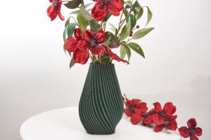Trendy decorative vase Unique shelf ornament Perfect for dried and artificial flower